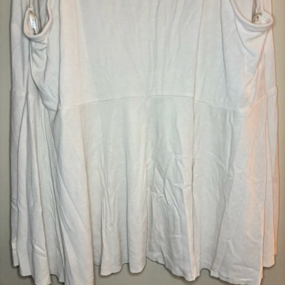 Forever 21 Women’s White Peplum Tank Top Size 2X - Picture 6 of 8